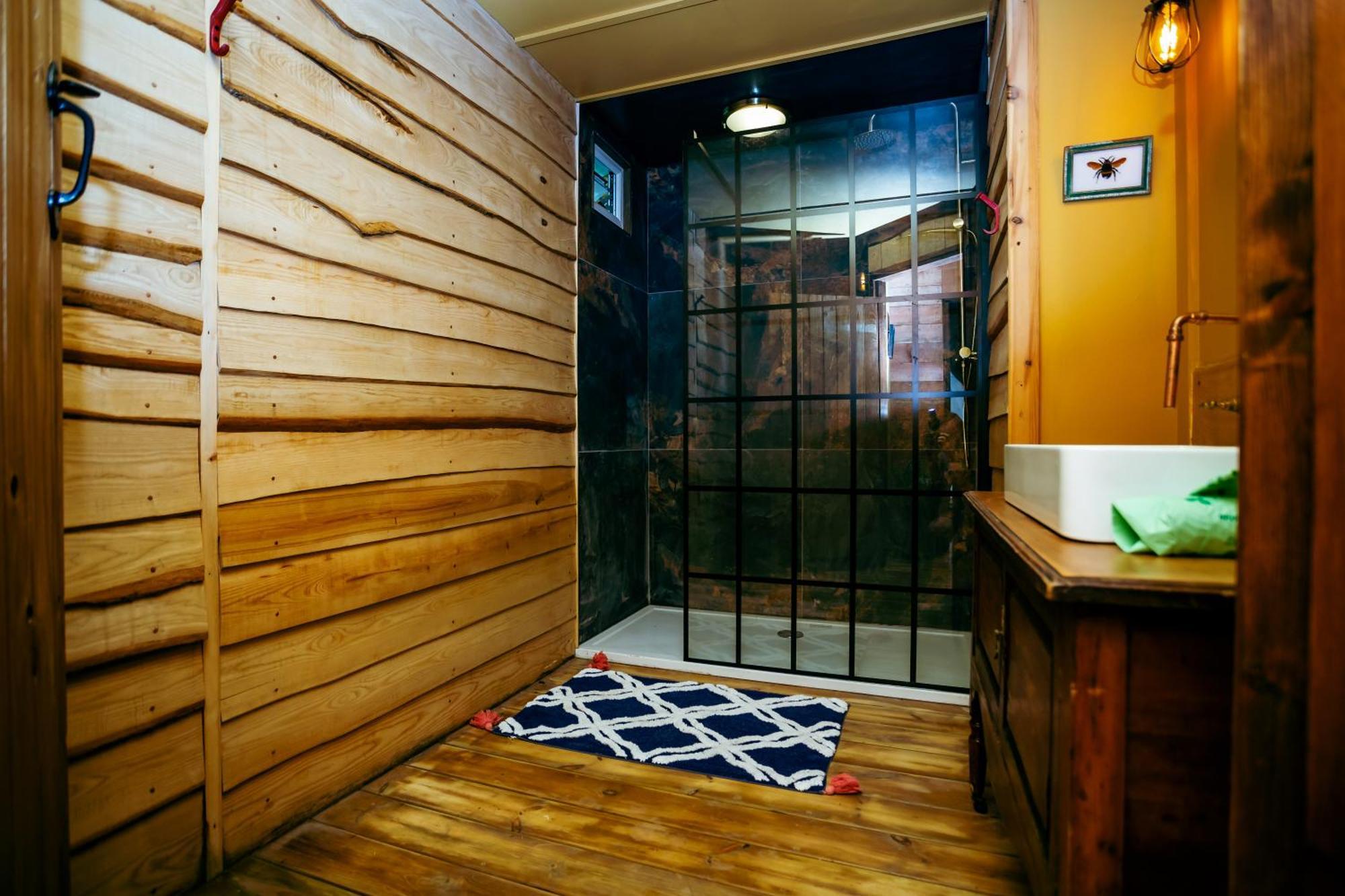 Villa Luxury Glamping Retreat In Battle Extérieur photo